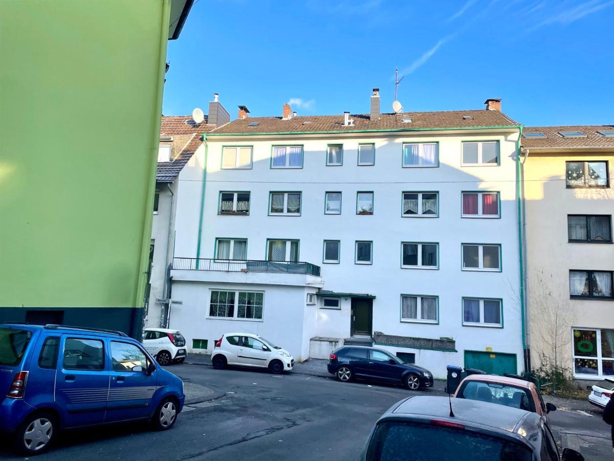 Downtown Apartment By Ninja Spaces - Kingsize-Bett, Kueche, Netflix, Terrasse Wuppertal Bagian luar foto
